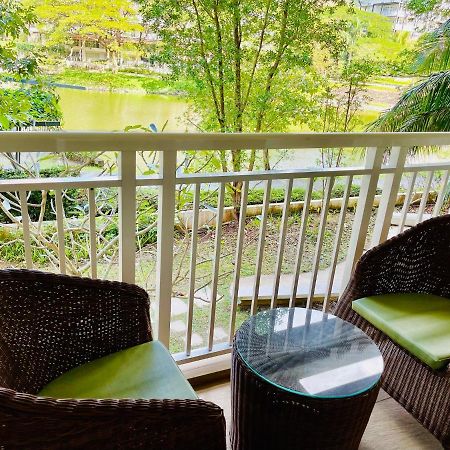 Pico De Loro 2 Bd Garden Loft With Lagoon View 나숙부 외부 사진