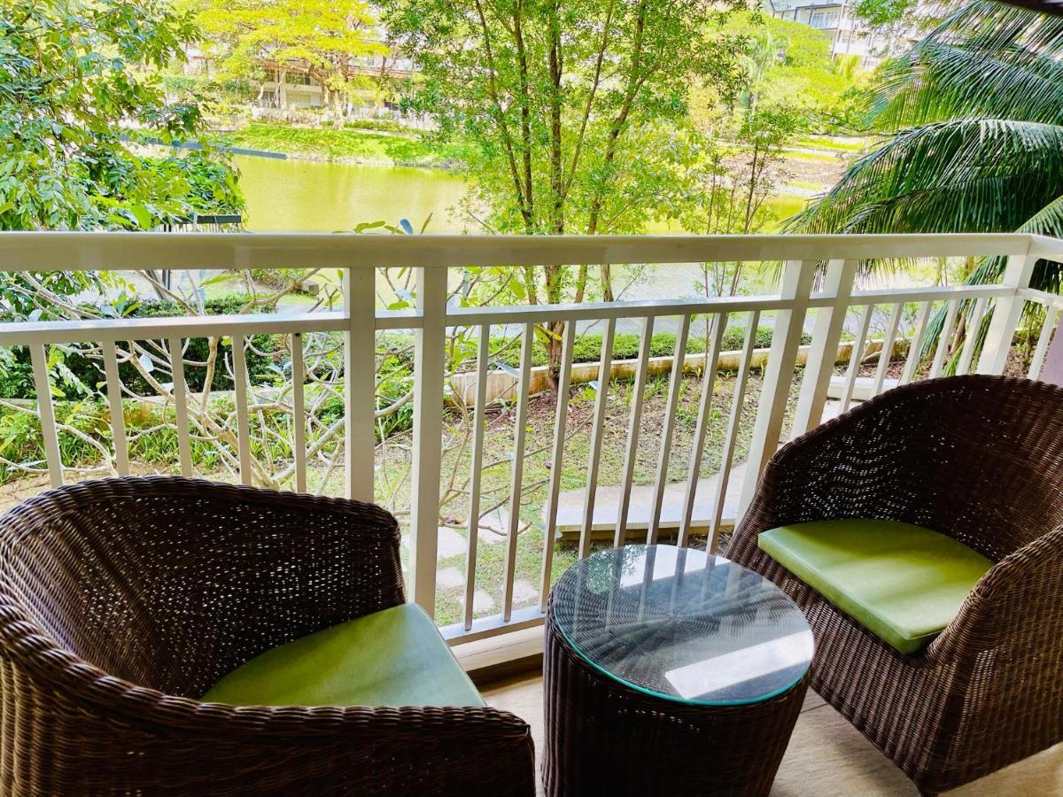 Pico De Loro 2 Bd Garden Loft With Lagoon View 나숙부 외부 사진